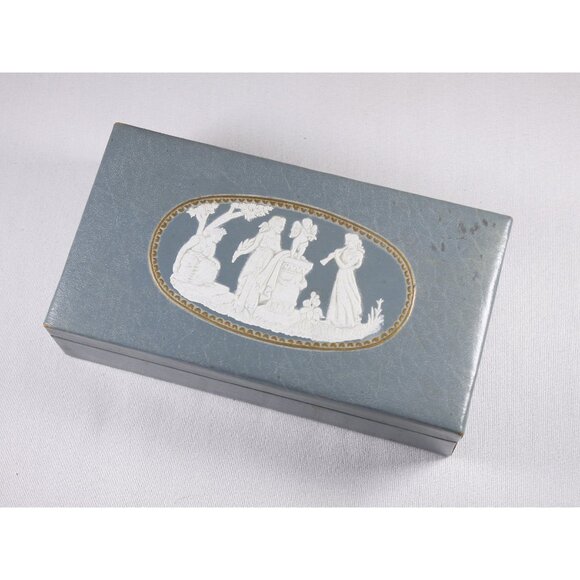 Vintage Mary Grey Hosiery box, Deluxe craft Chicago 3 graces cameo lingerie - Picture 1 of 10